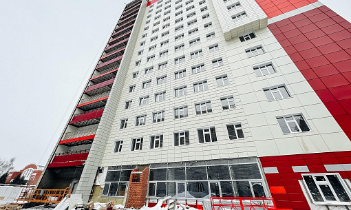 Две «свечки» нового общежития НГТУ на Маркса завершат к 1 сентября