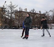 Самый большой каток Новосибирска объявил дату открытия
