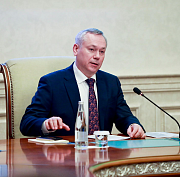 «Разговор с губернатором» на «Горволне»: смотрите трансляцию из студии