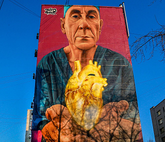 Спорные граффити: кому мешает мурал с сияющим сердцем на Фрунзе