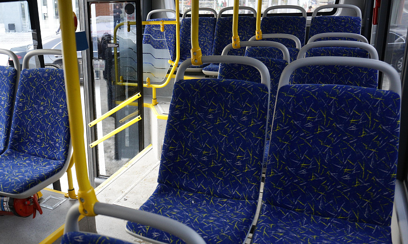 Двум автобусам вернули прежние маршруты после реконструкции теплосетей