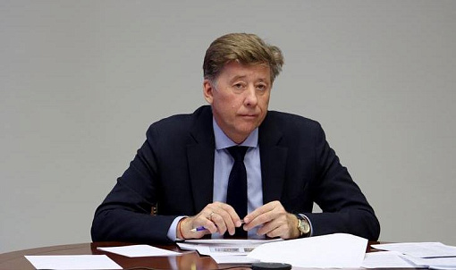 Темпы строительства и ремонта поликлиник в Сибири оценило полпредство