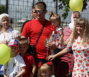 Новосибирцев научат писать гусиными перьями в сквере у НОВАТа