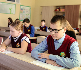 Новосибирским школам предложили перейти на дистанционку 3 и 8 мая