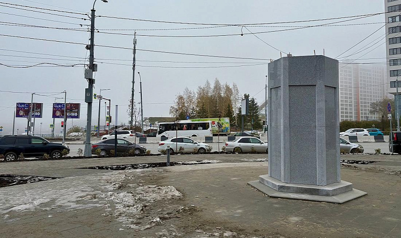 Стала известна дата открытия сквера с памятником Лыщинскому