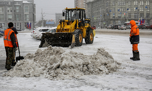 И. о. мэра призвал штрафовать снегоуборщиков за отказ работать в морозы