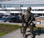 Для новосибирского ЛДС «Сибирь» купят хоккейную арену формата КХЛ