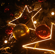 Деньги на новогодний праздник для детей с ВИЧ собирают в Новосибирске