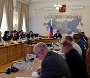 Обеспечить безопасность на выборах 14 сентября попросил полпред Серышев