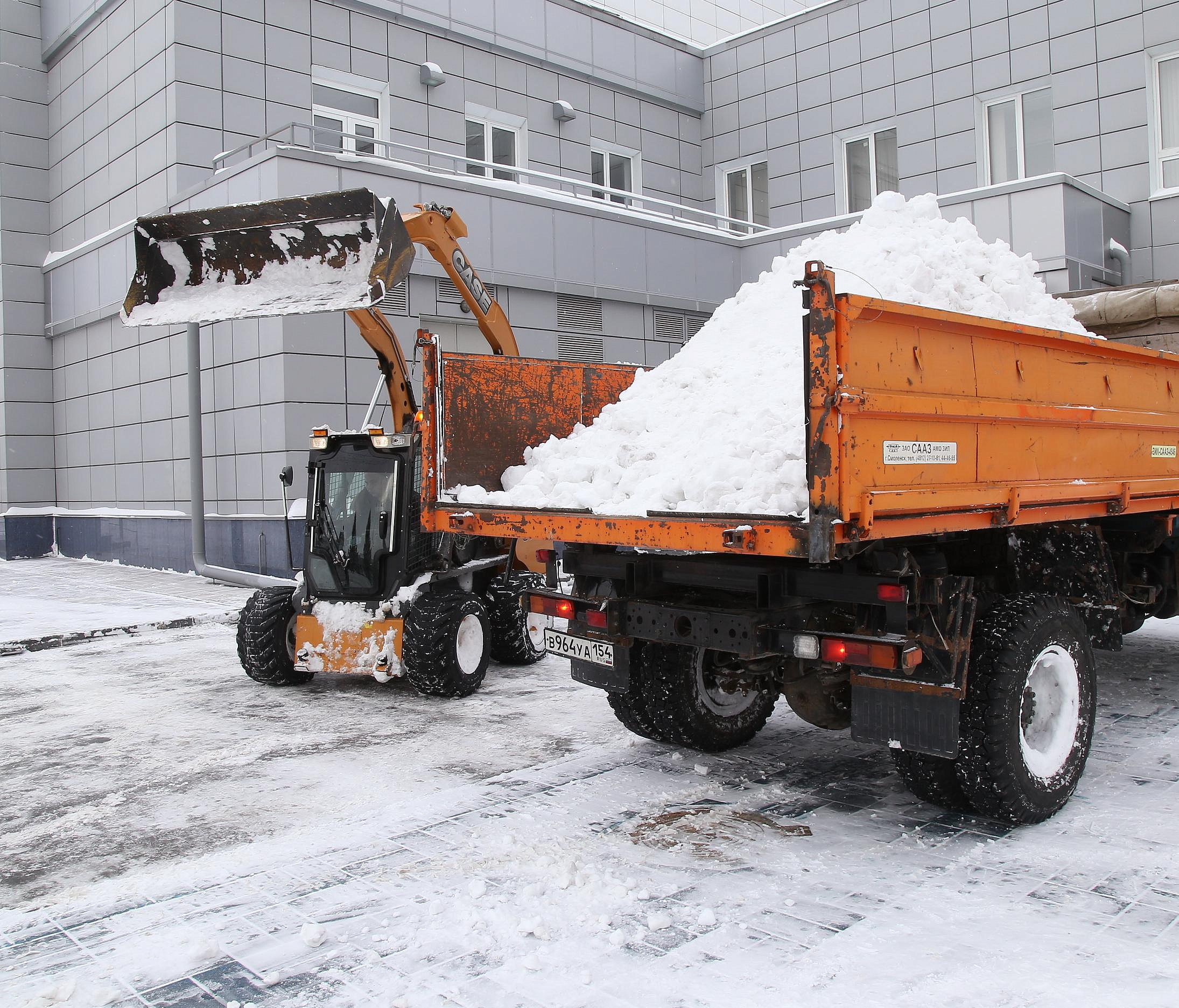 Где будут убирать снег 25 ноября в Новосибирске — список улиц