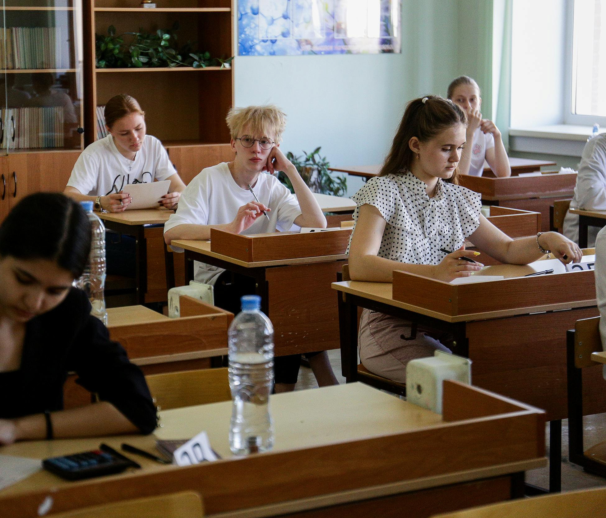Почти 3 тысячи новосибирских выпускников попробовали пересдать ЕГЭ