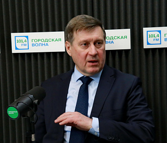 Мэр Локоть: «Вместо аварийной школы №57 построят новую на 825 учеников»