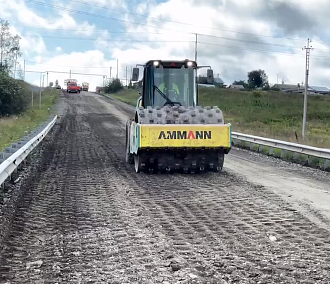 Как под Новосибирском восстановили дорогу с помощью золы — смотрим видео
