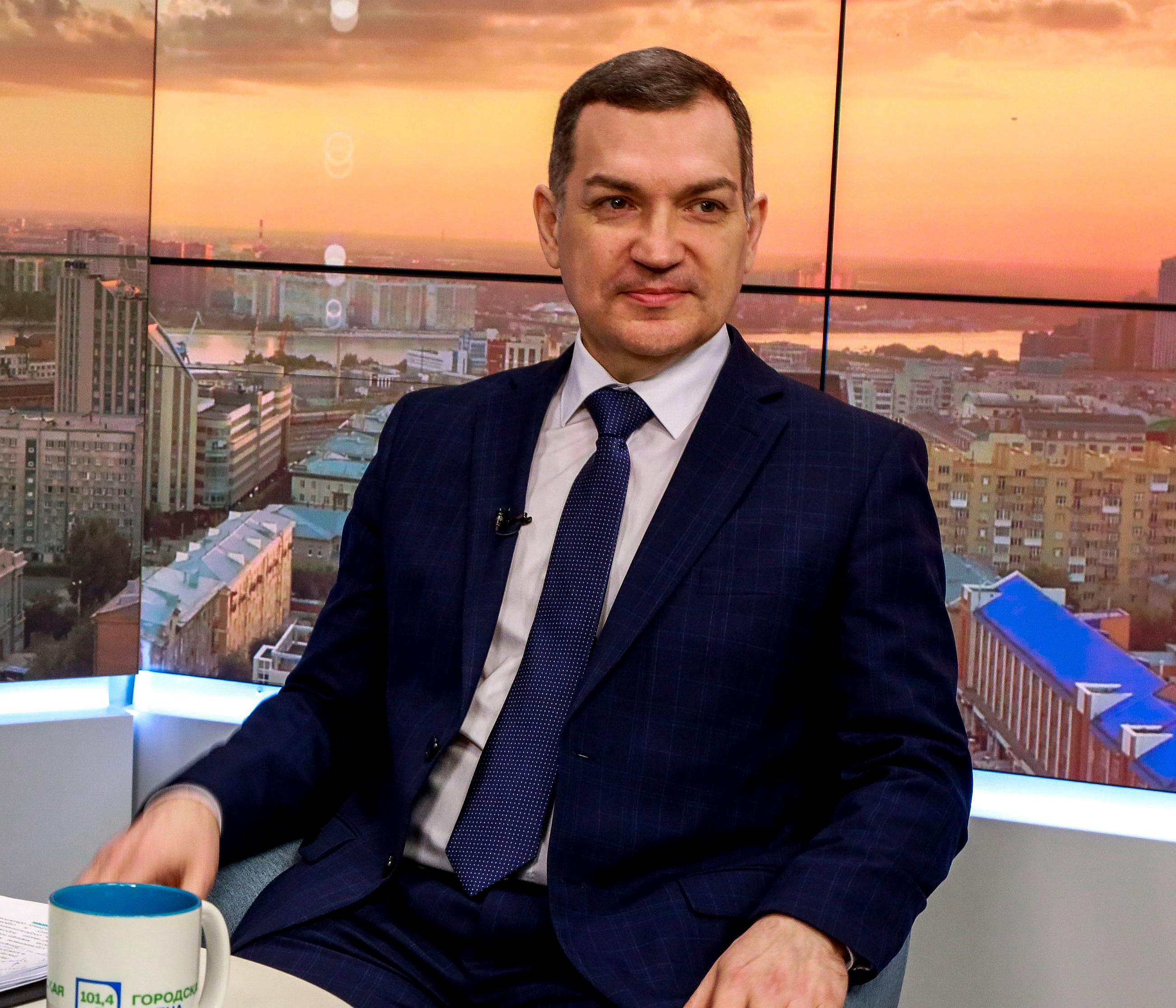 «Разговор с мэром»: Максим Кудрявцев отвечает на вопросы в эфире Горволны