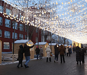 Световой потолок и сверкающие деревья появятся на улице Ленина к 1 декабря