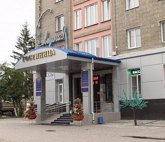 Гостиница «Северная» на проспекте Дзержинского сменит название