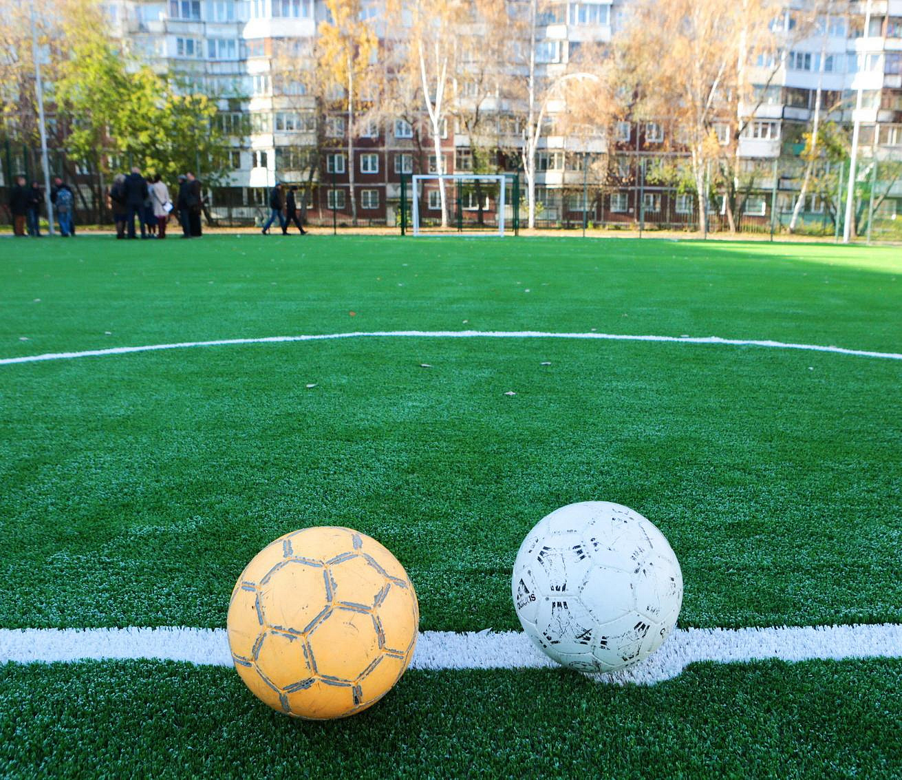 О мини-футболе в Новосибирске слушайте в прямом эфире Горволны