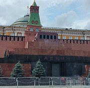 Похоронить Ленина предложил новосибирский протоиерей Новопашин
