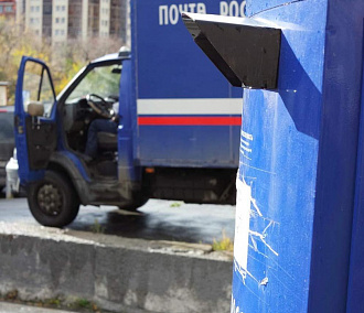 Новосибирские почтальоны отшагали миллион километров за полгода