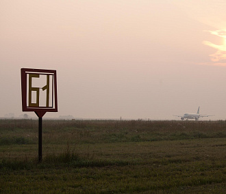 Росавиация назвала ошибки при посадке самолёта на поле под Новосибирском