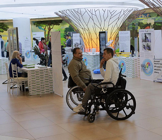 Тюнингованные инвалидные коляски презентовали в Новосибирске