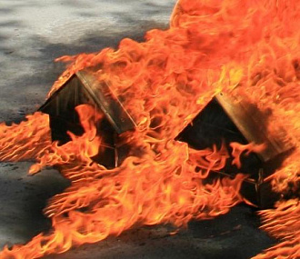 В Новосибирске горели автомобиль, ангар и котельная