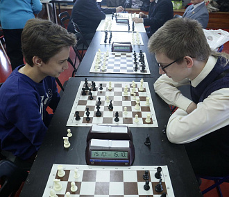 Первенство НСО по шахматам: дети борются за победу и играют в поддавки