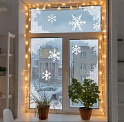 Ящик мандаринов подарят «Новосибирские новости» за лучшее новогоднее окно