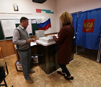 Избирком определил места 10 партий в бюллетенях на выборах в заксобрание