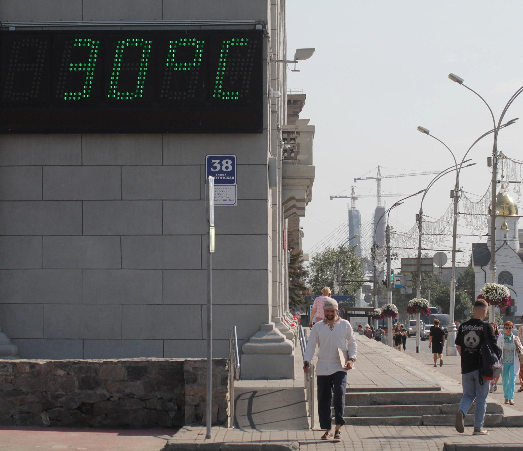 Аномальная жара из Средней Азии подступает к Новосибирску
