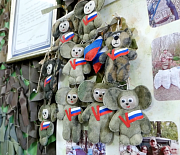Флисовых чебурашек отправляют в зону СВО рукодельницы из Первомайки