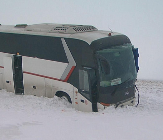 Два пассажира автобуса Новосибирск — Семей погибли в ДТП возле Рубцовска