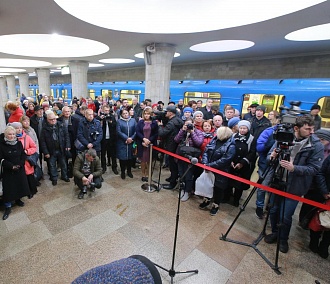Поезд-музей «Активный город» запустили в метро Новосибирска