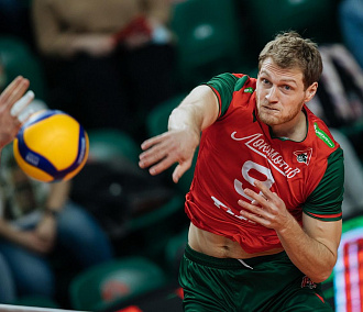 Волейбол: «Локомотив» дал бой лидеру чемпионата России