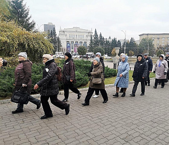 84-летняя жительница Новосибирска прошла 2000 шагов здоровья
