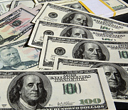 Банк России снимет ограничения на переводы валюты за рубеж