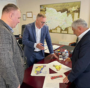 Участника проекта «Герои НовоСибири» взяли на стажировку в минстрой