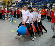 От гребли до дартса: спортивный фестиваль для инвалидов прошёл в «Заре»