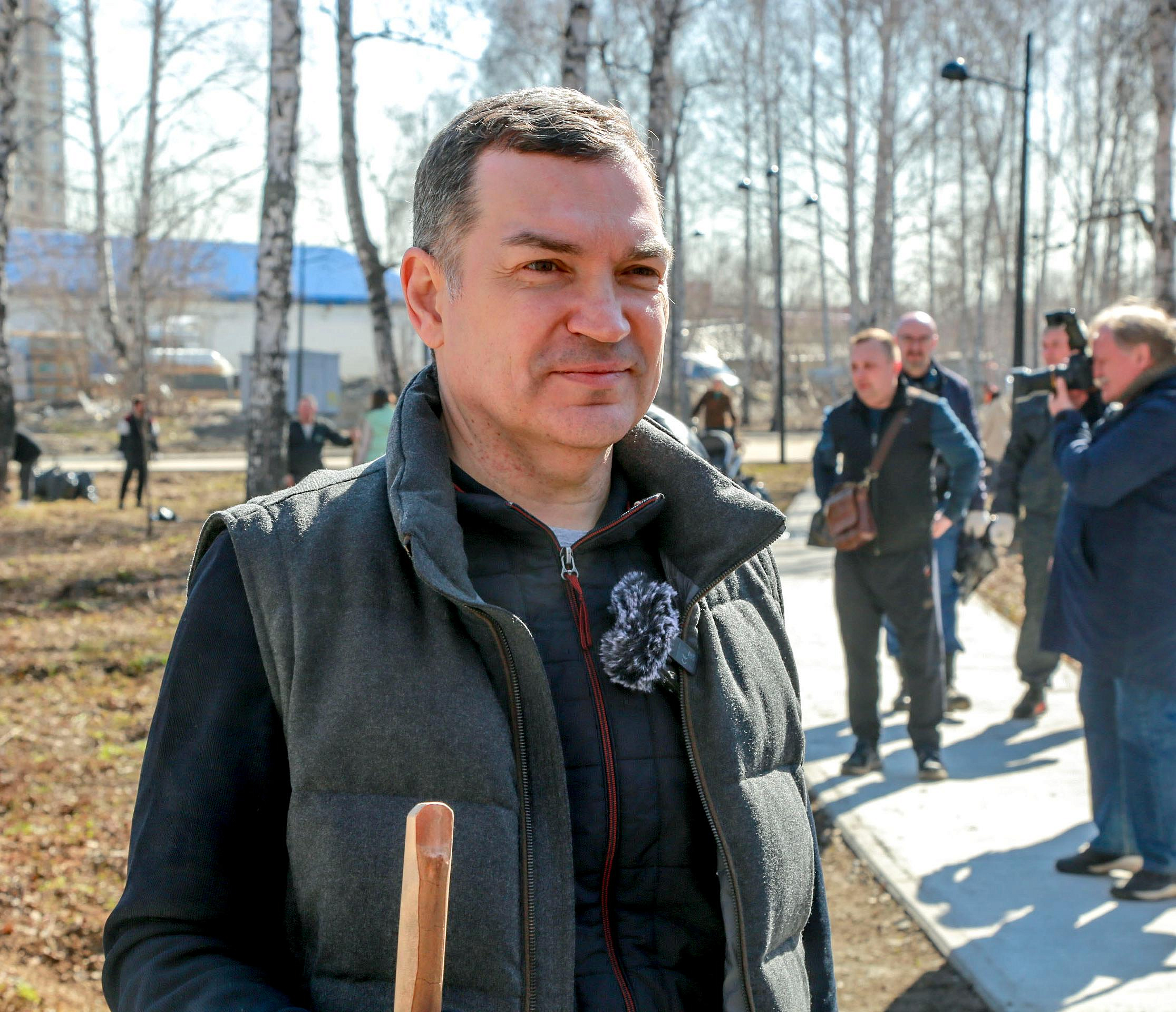 Мэр Кудрявцев пригласил новосибирцев на весенний субботник