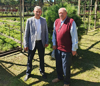 «Герои НовоСибири»: боец СВО вышел на стажировку в минприроды