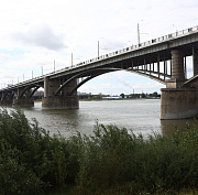 Этапы завершения ремонта Октябрьского моста назвали в мэрии Новосибирска