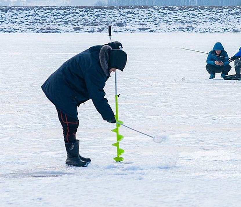 Большая и маленькая: топ-5 мест для зимней рыбалки в Новосибирске