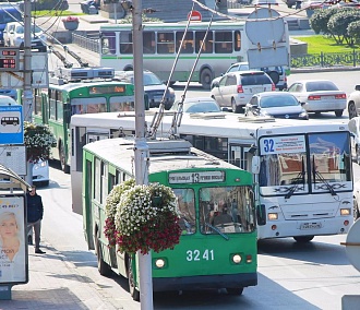 Без права на прибыль: нужны ли Новосибирску муниципальные автобусы