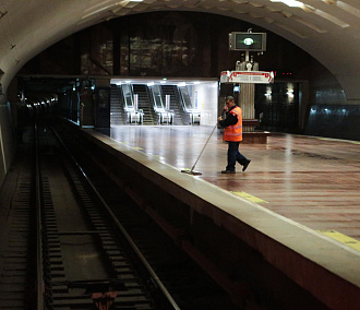 Метро Новосибирска 31 декабря продлит работу до двух часов ночи