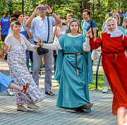 Народные гулянья развернутся на «поле Куликовом» в Нарымском сквере