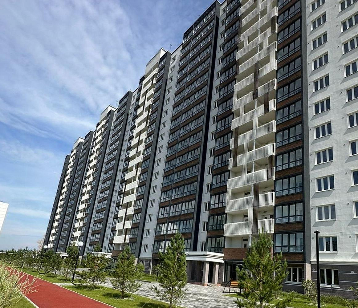 17-этажный дом на 570 квартир возвели у озера на улице Забалуева