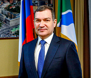 Мэр Кудрявцев поздравил новосибирцев с Днём матери