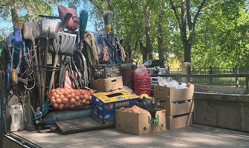 Не автолавка, а весёлый фрукт: на Беловежской свернули уличный прилавок