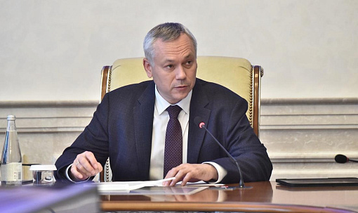 Великобритания включила губернатора Травникова в санкционный список