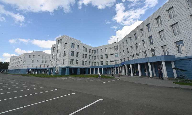 ГЧП-поликлинику открыли на Ключ-Камышенском: как она выглядит изнутри
